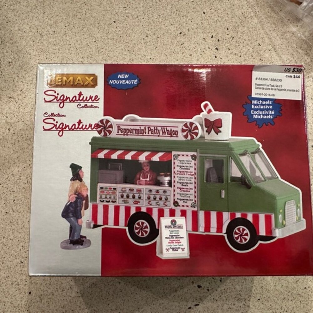 Lemax Peppermint Patty Wagon Michaels Exclusive Signature BNIB